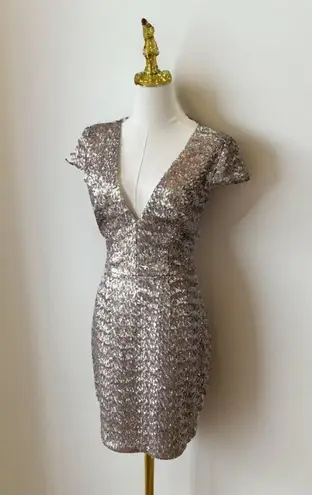 Dress the Population  Zoe Sequined Dress V-Neck Mini Party Dress Cap Sleeve Small