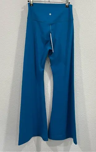 CRZ Yoga NWT  High Waist Crossover Flare Leggings Large in Super Sonic Blue