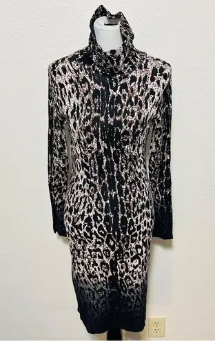 Carmen Marc Valvo  Long-Sleeve Ombre Leopard-Print Sheath Dress