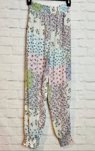 Boutique NEW Floral Patch Pants