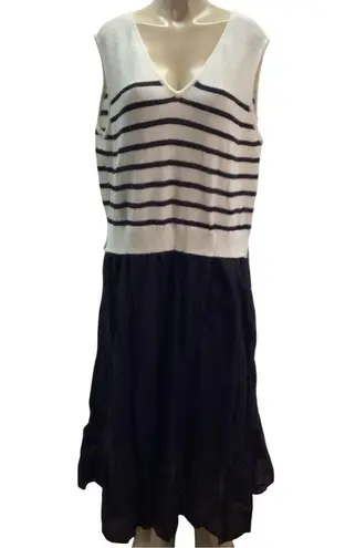 Occasions Size 3X Striped Black and White Sleeveless Maxi Dress. New With Tags.