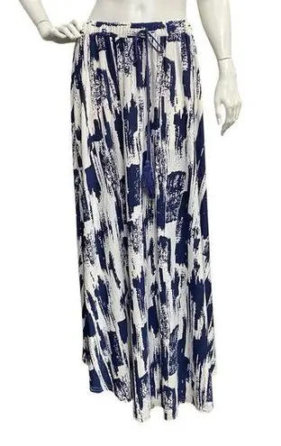 Selfie Couture Womens M Floor Length Maxi Peasant Skirt Blue White Slinky Flowy Size M