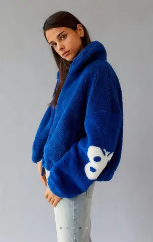 Urban Outfitters OLIVIA PRINTED SHERPA JACKET