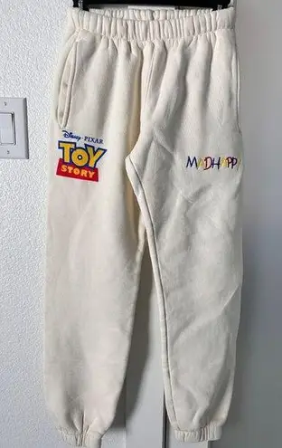 Madhappy NWT  X TOY STORY CREAM SWEATPANTS SZ SMALL