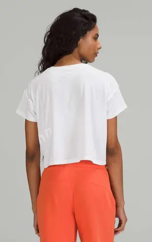 Lululemon cates tee