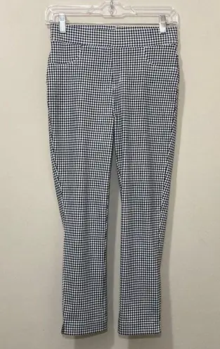 Time And Tru  Women’s Capri Pants Size Small (4/6)