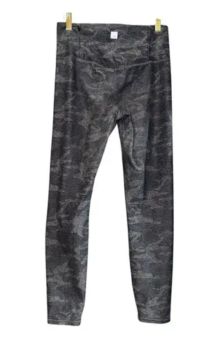 Vuori High Waisted CLEAN ELEVATION Black Camo Super Soft Leggings Yoga Workout