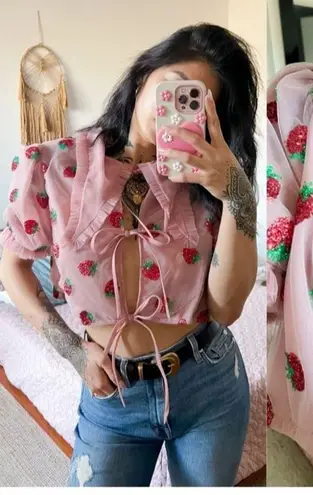 Lirika Matoshi Strawberry Print Tulle Tie Front Collared Cropped Blouse Top Pink Size XXL