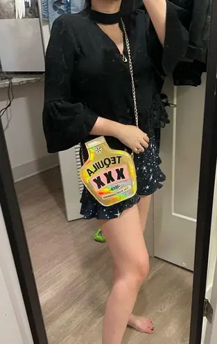 Boutique tequilla holographic crossbody bag gold