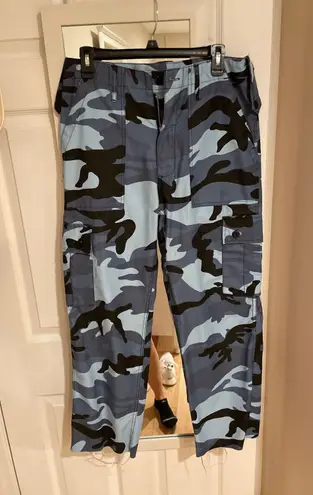 Blue Camo Cargo Pants Size 32