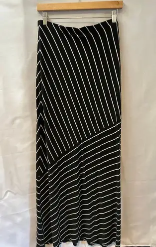 Matty M Black and White striped Maxi Skirt Size L Size L