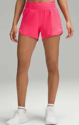 Lululemon NWT  Hotty Hot High-Rise Lined Short 4"