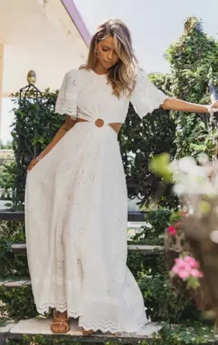 Petal and Pup Merletto Short Sleeve Cutout Eyelet Maxi Dress in White Size Small
