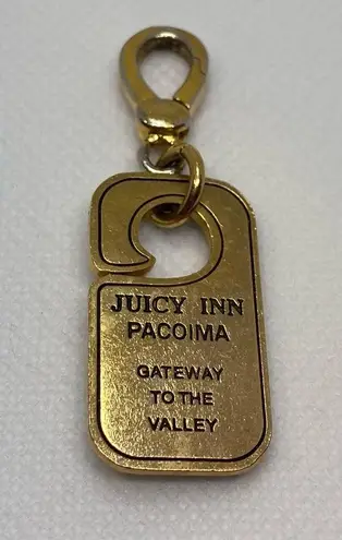 Juicy Couture  Do Not Disturb Charm