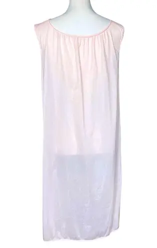 Vintage 70s Cottagecore Pastel Pink Nightgown. S/M. Embroidered Floral Grandma Size M