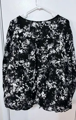 Cooper and Ella  Black Floral Button Down Tie Top Size 1X New P1-229