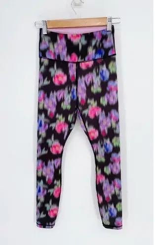 IVL COLLECTION Hydrasculpt Active Leggings and Sports Bra in Blurred Floral 4 Purple