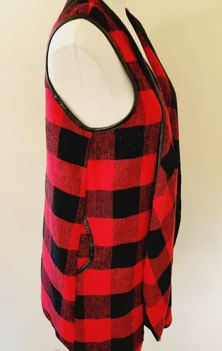 Axis buffalo check faux waterfall medium vest