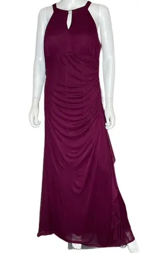 Betsy and Adam  Ruched Embellished Gown Garnet Red Plus Size Women’s Sz 16