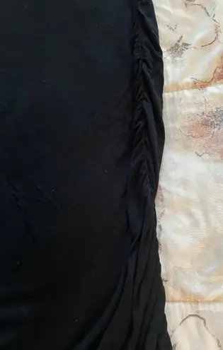 A pea in the pod Maternity Black Ruched Sides Sleeveless Midi Dress, size S