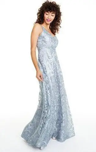 Light Blue/Silver Prom/Formal Dress Blue Size 2