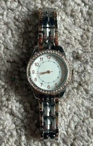 Women’s‎ vintage two tone silver/rose gold crystal watch one size Silver