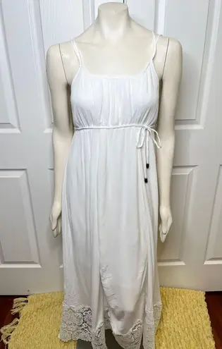 Motherhood Maternity Lace Hem Boho Maxi Dress in White size Small, NWOT