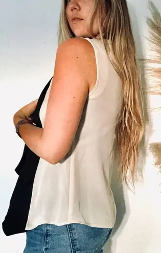 Haute Hippie Cream Black Silk Tank Vest Top Draped VNeck Button Blouse Medium