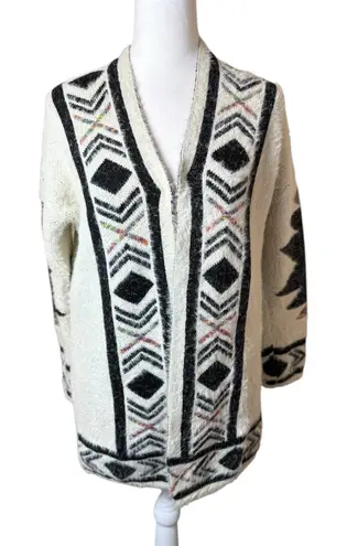 Kamana Southwestern Cardigan Medium Soft Eyelash Aztec Native American Tribal