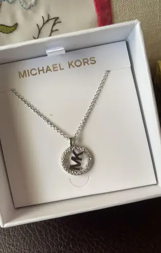 Michael Kors Silver Brass Necklace MKJ7326040 NEW