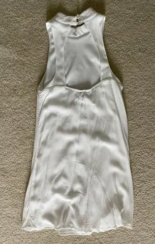 White Simple Graduation Mini Dress Size XS