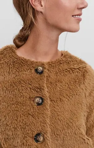 VERO MODA | NWT | Medium | Cozy Amanda Short Faux Fur Teddy Jacket
