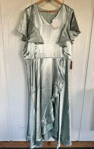 BNWT Ivy City Callie Dress in Sage Satin Green Size 18W