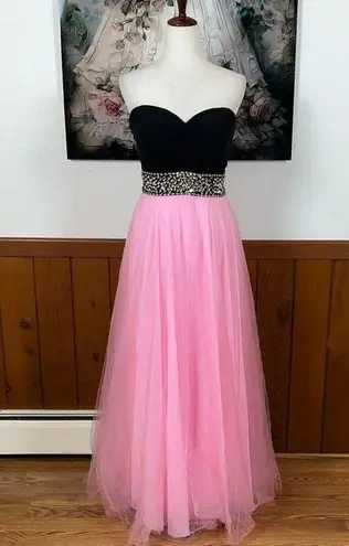 Pretty Vintage Y2K Essense of Australia Prom Gown! Black Size 8