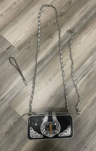 Big Buddha Crossbody, silver and black, comes  with 3 straps, has some wear see flaws in pics