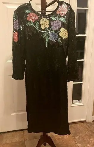 Laurence Kazar 100% SILK AND FULL SEQUIN AND BEADED DRESS SIZE M