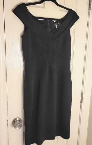 Tadashi Shoji Black Off Shoulder Dress size M