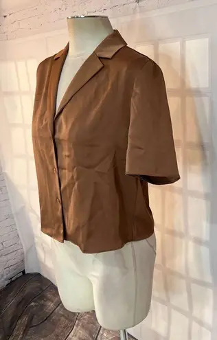 House of Harlow Short Sleeve Collar Button Down Satin Brown Crop Blouse Sz S NWT