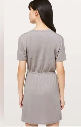 Lululemon NWT  Unwind Your Mine Dress Dark Chrome White Size 2