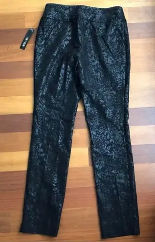 Nic+Zoe NWT Metallic Skinny Pant