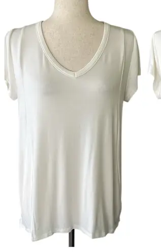 cha cha vente Cap Sleeve Knotched out Back T-shirt