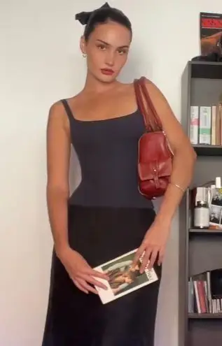 SKIMS Fits Everybody Square Neck Bodysuit