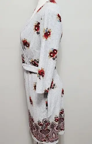 Tacera gray floral hacci knit belted surplice dress size medium