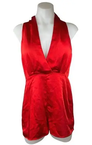 Elliatt Red Silk Satin Halter Sleeveless Deep V Neck Backless Romper Shorts Sz S