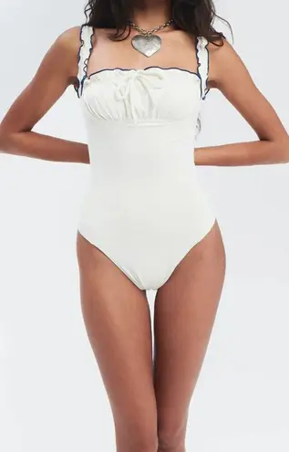 Frankies Bikinis Fawn Ruffle One Piece Swimsuit Honeymoon Phase Womens Size XL White - Image 1