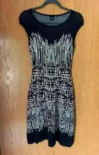 Saks fifth avenue Black Label Knit fit and flare dress S