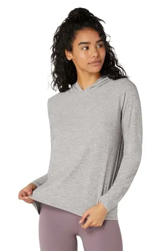 Beyond Yoga Heather Gray Set It Free Hoodie Top XS