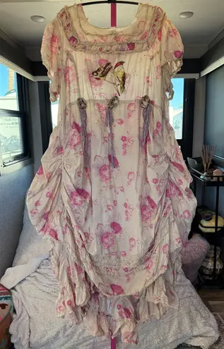 Magnolia Pearl Rare Stunning Pink and Cream Floral Victorian Dress one size