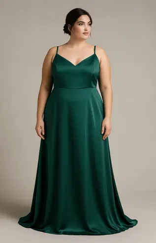 Birdy Grey Satin Maxi Dress – 1X – Emerald Green Formal Gown Holiday Party