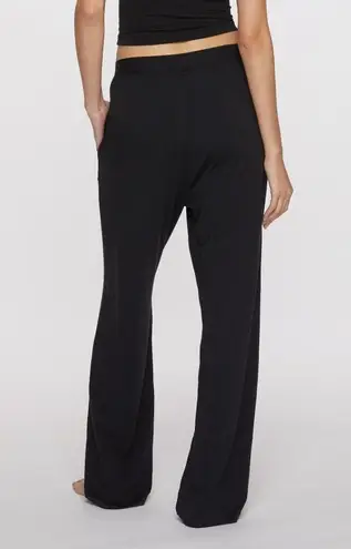 SKIMS NWT  Black Onyx S Straight Leg Relaxed Fit Ultra Soft Loose Boyfriend Pant